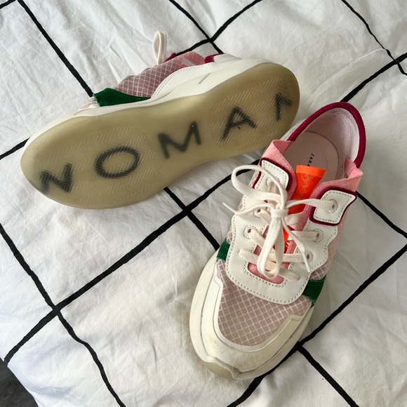 Colourful mesh sneakers - Picture 2 of 4